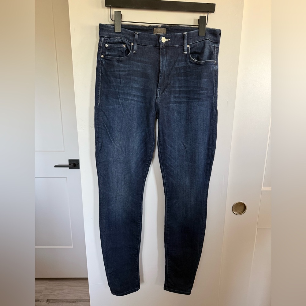 MOTHER DENIM The Looker Size 31